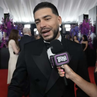  Entrevista a Ryan Castro en los GRAMMYs: J Balvin merece un premio por inspirarnos