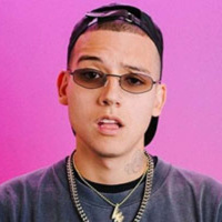 Entrevista a Sky Rompiendo: Se viene música con Peso Pluma y Karol G