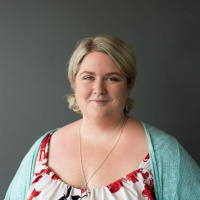 Ep. 27 Doula Chat with Ashley Winning from The Motherhood Circle and creator of the Journey into Motherhood, an online membership area supporting new mothers