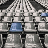 NÃO ACREDITEIS EM TODOS OS ESPÍRITOS