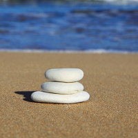 OS SÃOS NÃO PRECISAM DE MÉDICO