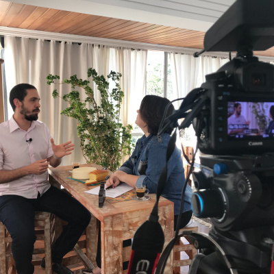 Café Com Mariela Parolini