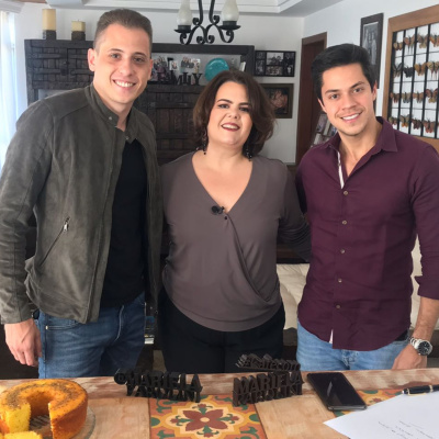 Café Com Mariela Parolini