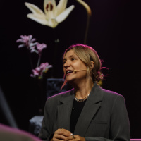 #689 - Há Poder na Dor (Joana Cabral)