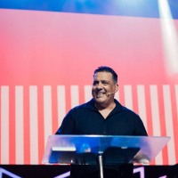 #725 - Não Soltes a Cruz Porque Vais Necessitar (Gabriel Diaz)