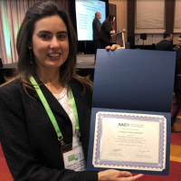 Ondas da Ciência 213 - Pesquisadora brasileira recebe prêmio por carreira em estudos sobre câncer