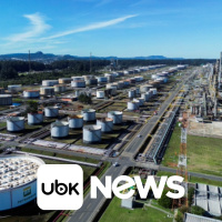 ECONOMIA - Acordo proposto para passagem pelo Estreito de Ormuz não é viável para setor de navegação, dizem fontes