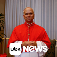 MUNDO - Trump critica Powell por não cortar juros e minimiza risco de inflação